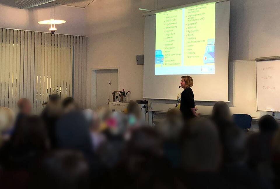 Hanna and Goliath fortbildar lärare och elever på Sunderby folkhögskola