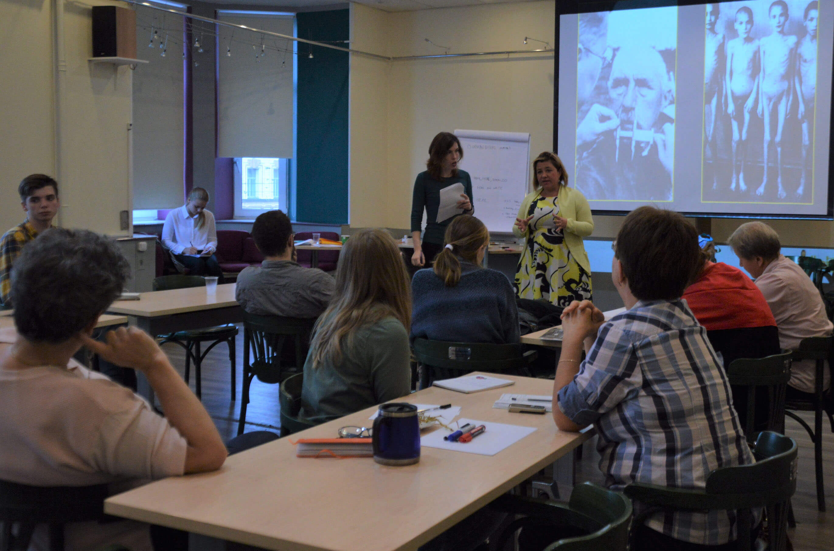 Hanna and Goliath fortbildar lärare i Ryssland